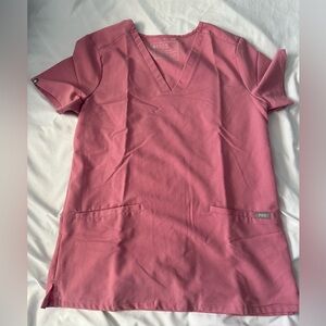 Figs Casma scrub top size XS in chalk pink